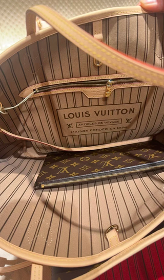 Louis Vuitton Neverfull MM