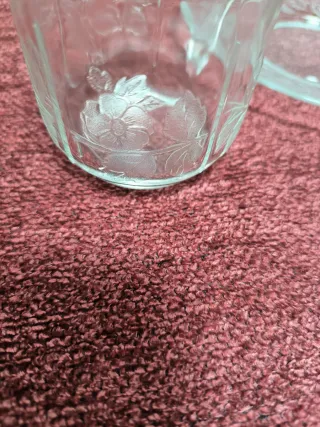 Juego de  6 tazas y platillos de cristal