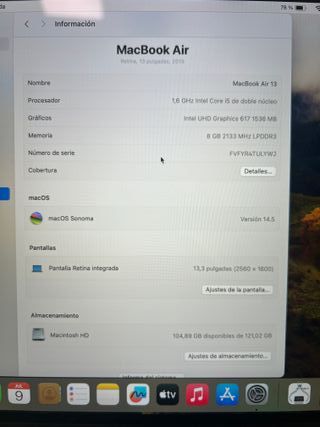 MacBook Air 13” – i5 /8 GB RAM /128 GB SSD