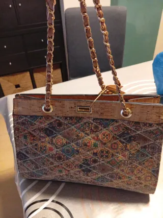 Bolso de corcho y tela estampado