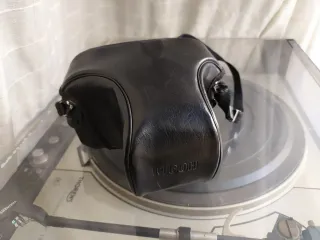 Nikon fe2 negra con defecto en cortinilla.