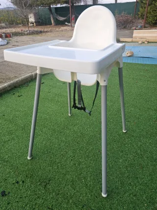 Trona Ikea blanca