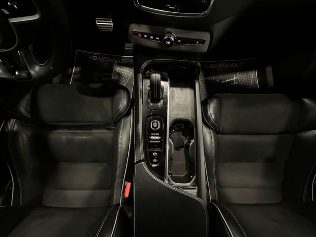 Volvo XC90 T8 R-Desing 390cv 7 Plazas 2020