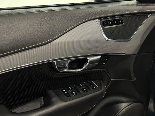 Volvo XC90 T8 R-Desing 390cv 7 Plazas 2020