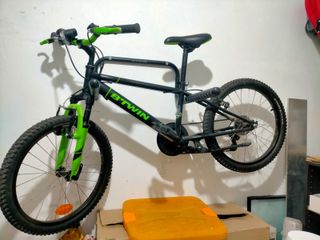 Bicicleta Infantil 20 MTB Rockrider ST 500