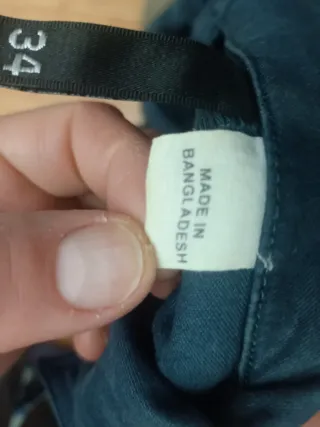 Chaqueta vaquera azul talla 34,  96% de algodón