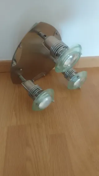 Lámpara de pared 3 focos clásica