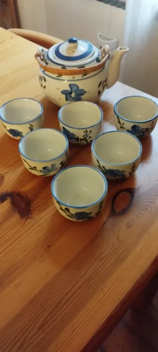 Teiera in ceramica decorata made in China