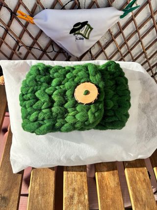 Bufanda preciosa tejida a mano de oveja merina