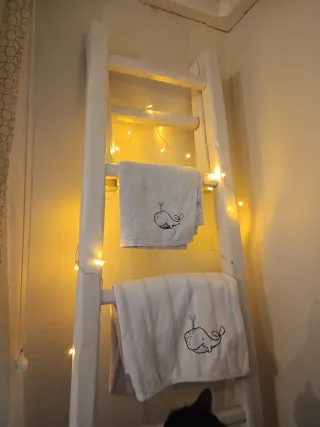 Escalera decorativa madera blanca estilo provenzal