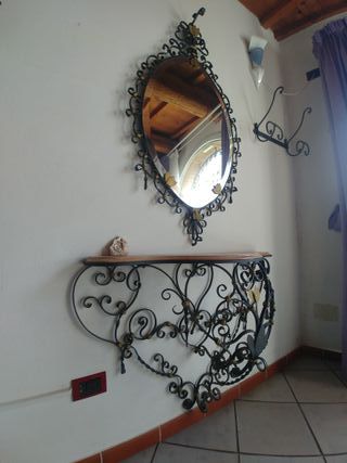 Consolle e specchio in ferro battuto fatta a mano