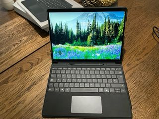 Microsoft Surface Pro 9 256GB 8GB RAM