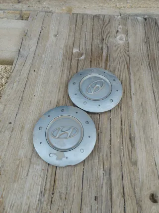 Tapas llantas Hyundai Coupé 2002