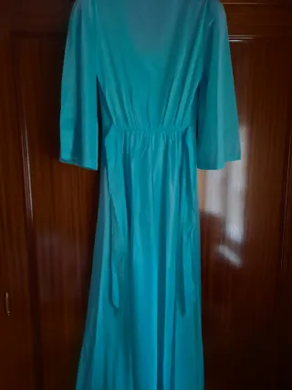 Conjunto de bata y camisón