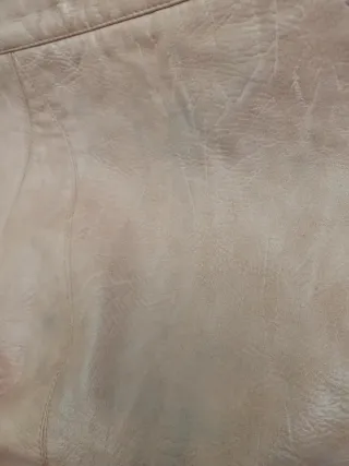 Falda rosa efecto piel