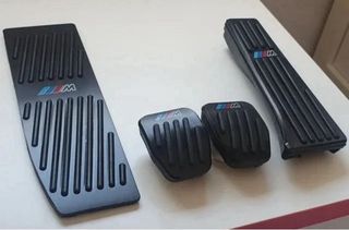 SIN TORNILLOS pedales M bmw manual