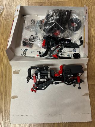 Meccano Off-Road Racer Motorizado 25 en 1