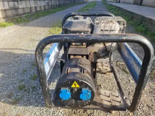 Generador SDMO 3000V 220V FUNCIONANDO