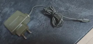 Cargador Nintendo DS