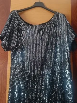 Mono lentejuelas negro y plata. Talla XL.