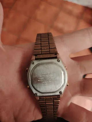 Casio Digital Rosado Dorado