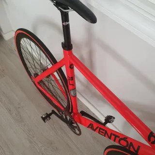 Bicicleta Aventon Mataro Low