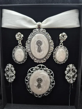 Conjunto baturra artesanal para traje regional