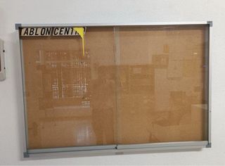 2 Tablones de anuncios de aluminio