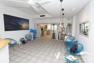 Local comercial en venta en Urb. El Palmeral en Mojácar