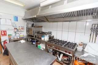 Local comercial en venta en Urb. El Palmeral en Mojácar