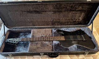 Epiphone Thunderbird Pro-V Bajo + Funda Original