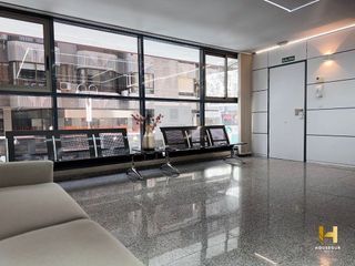 Oficina en alquiler en Ensanche - Diputación en Alicante