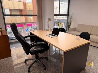 Oficina en alquiler en Ensanche - Diputación en Alicante