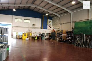 Nave industrial en alquiler en Divina Pastora en Alicante