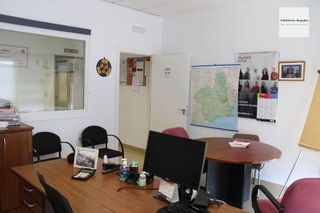 Nave industrial en alquiler en Divina Pastora en Alicante