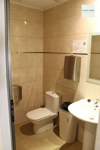 Nave industrial en alquiler en Divina Pastora en Alicante