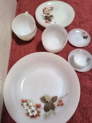 Vajilla vintage porcelana flores