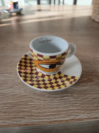 Juego 6 Tazas Café con Platos