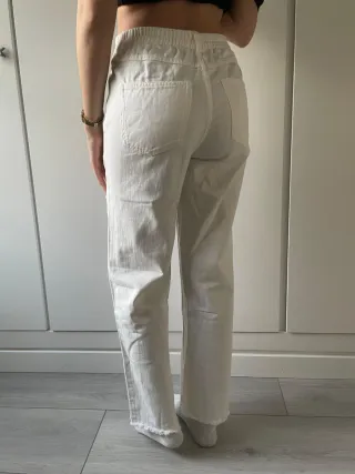 Pantalones Massimo Dutti blancos