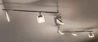 Lampadario LED moderno argento e bianco