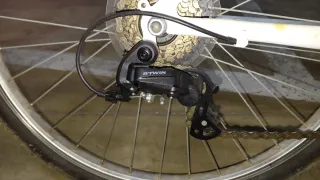 Bicicleta 24 B'TWIN blanca