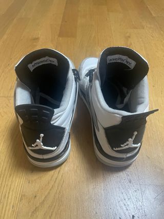 Jordan 4 Military Black