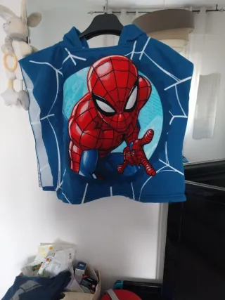 Accappatoio Spiderman Bambino taglia 1/2 anni.