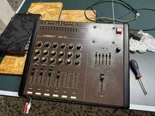 Equipo de sonido para gimnasio