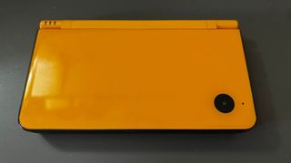 Nintendo DSi XL