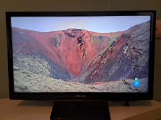 Televisor Samsung UE24H40034W Negro