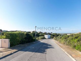 Terreno en venta en Cala Llonga-Sa Mesquida en Mahón
