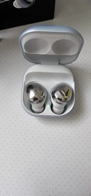 Samsung Galaxy Buds Pro Plata