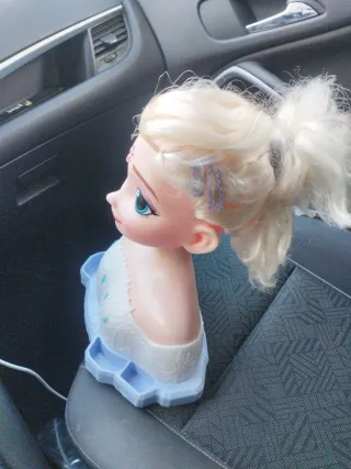 Muñeca para peinar Elsa Frozen