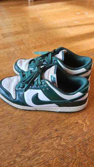 Nike Dunk Low Team Green